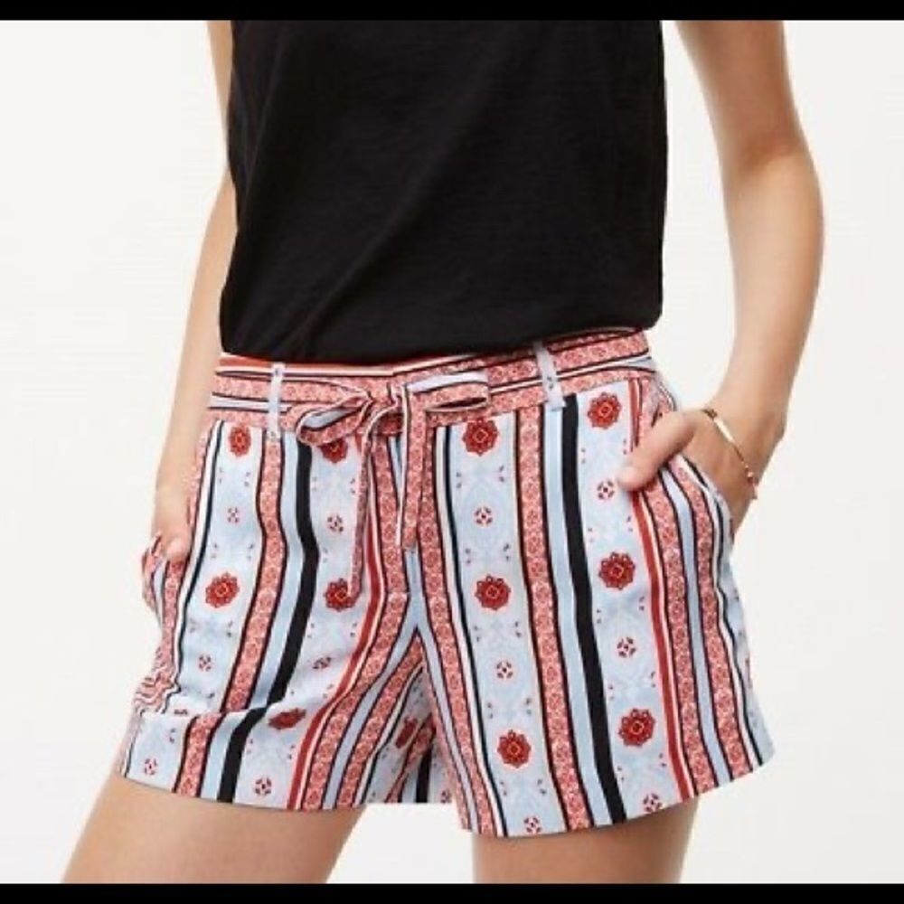 NWOT LOFT Costa Tie Waist Printed Fluid Shorts